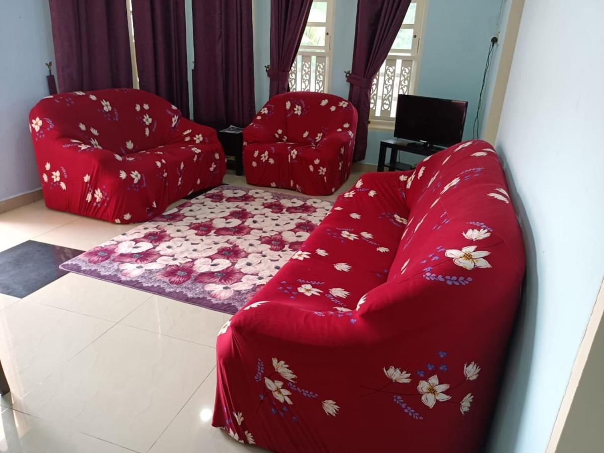 Bj Villa Homestay Куала-Тренгану Экстерьер фото