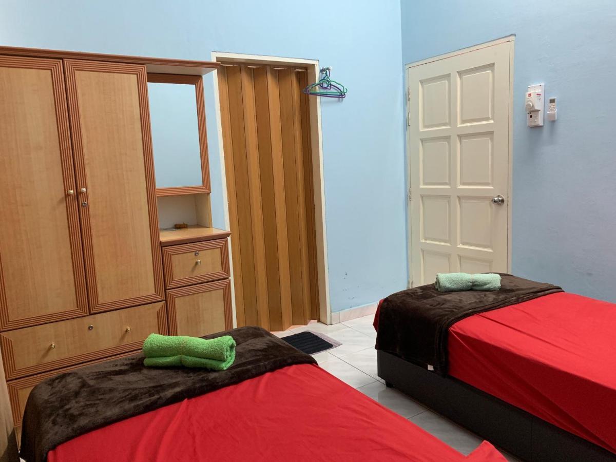 Bj Villa Homestay Куала-Тренгану Экстерьер фото